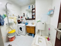 3室2廳2陽臺 綠園小區(qū)衛(wèi)生間