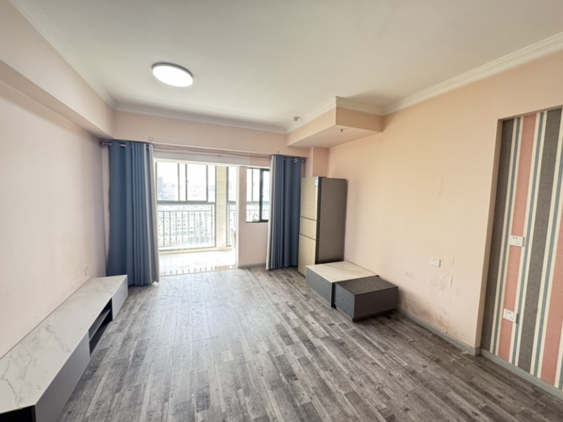 1室1廳1陽臺 溪畔麗景餐廳