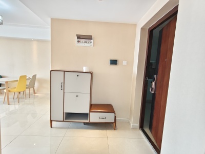 2室2廳1陽臺 米蘭春天