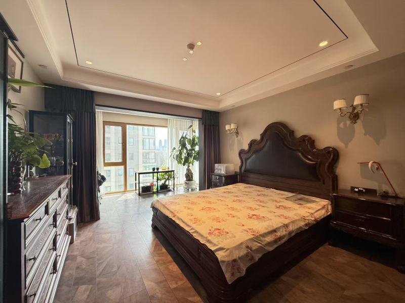 4室2廳2陽臺 華潤悅府一期臥室