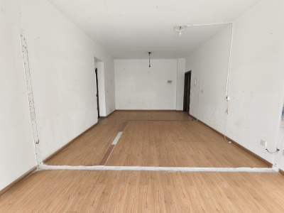 2室2廳1陽(yáng)臺(tái) 實(shí)力五星彩園