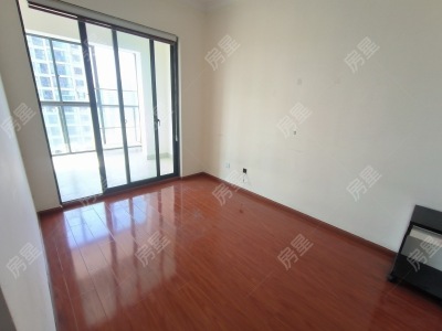 3室2廳3陽(yáng)臺(tái) 潤(rùn)城二區(qū)