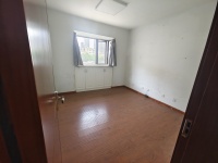 3室2廳1陽臺 金泰上苑臥室