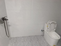 3室2廳1陽臺(tái) 東寺公寓公寓衛(wèi)生間