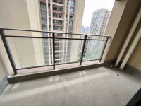 4室1廳2陽臺(tái) 潤城八區(qū)陽臺(tái)