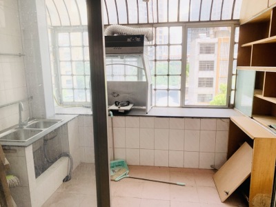 3室2廳1陽臺 國家林業(yè)局昆明勘察設計院