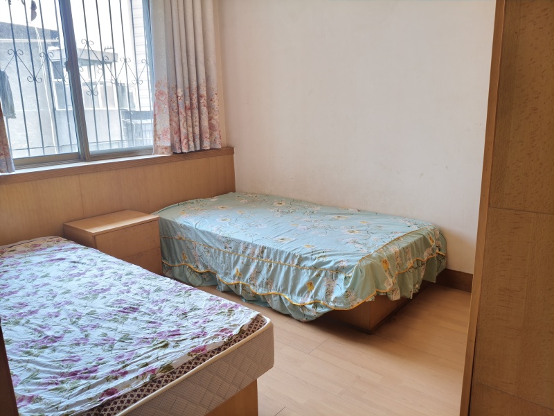 3室1廳1陽臺 省化工研究院宿舍（東風東路120號、東風東路122號）臥室