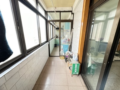 2室2廳1陽臺 市委黨校大樹營小區(qū)