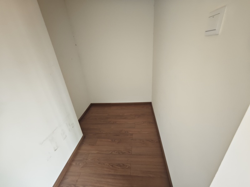 5室2廳3陽(yáng)臺(tái) 金江小區(qū)融苑其他