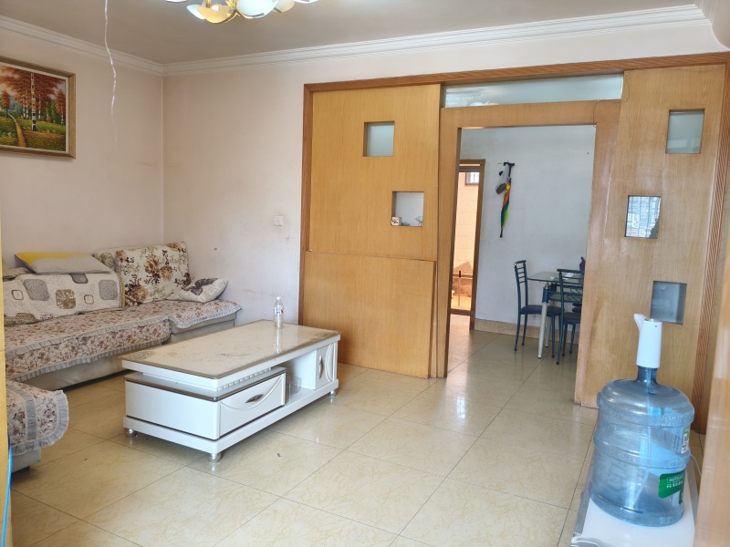 3室1廳1陽臺 省化工研究院宿舍（東風東路120號、東風東路122號）客廳