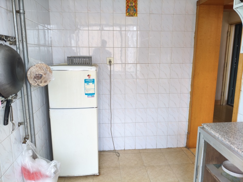 3室1廳1陽臺 省化工研究院宿舍（東風東路120號、東風東路122號）廚房