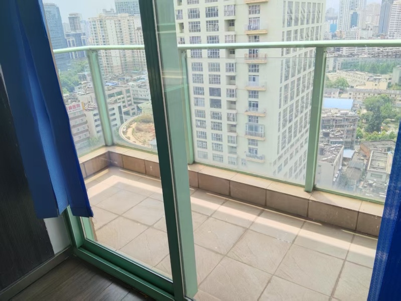 3室2廳2陽臺 水晶俊園陽臺