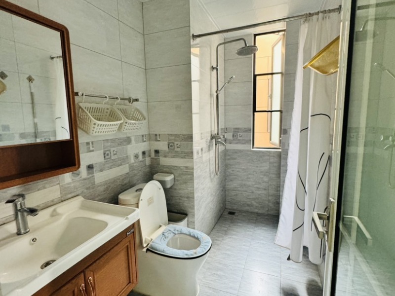 2室2廳1陽臺 華夏四季A1地塊（回遷房）衛(wèi)生間