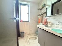 4室2廳2陽臺 華潤悅府一期衛(wèi)生間