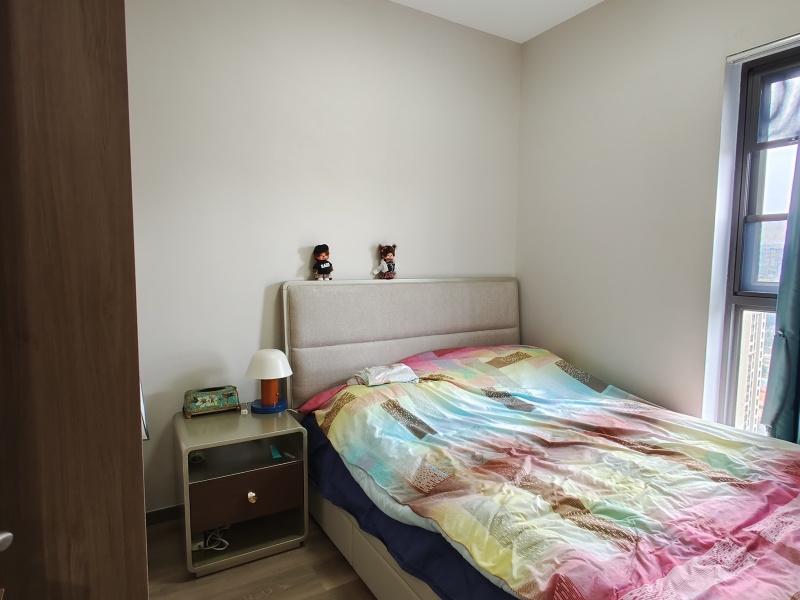 3室2廳2陽臺 俊發(fā)城百合苑臥室