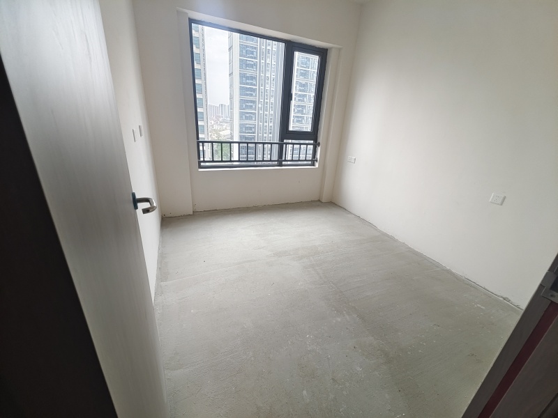 3室2廳2陽(yáng)臺(tái) 中交泓園臥室