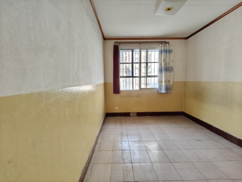 2室2廳1陽(yáng)臺(tái) 新迎小區(qū)九組團(tuán)臥室