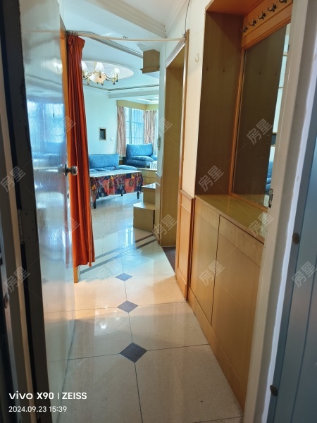 3室2廳1陽臺 南疆花園門廳