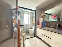 4室2廳2陽臺 華潤悅府一期衛(wèi)生間