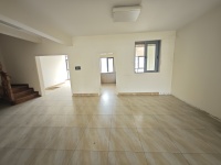 5室2廳3陽(yáng)臺(tái) 金江小區(qū)融苑餐廳