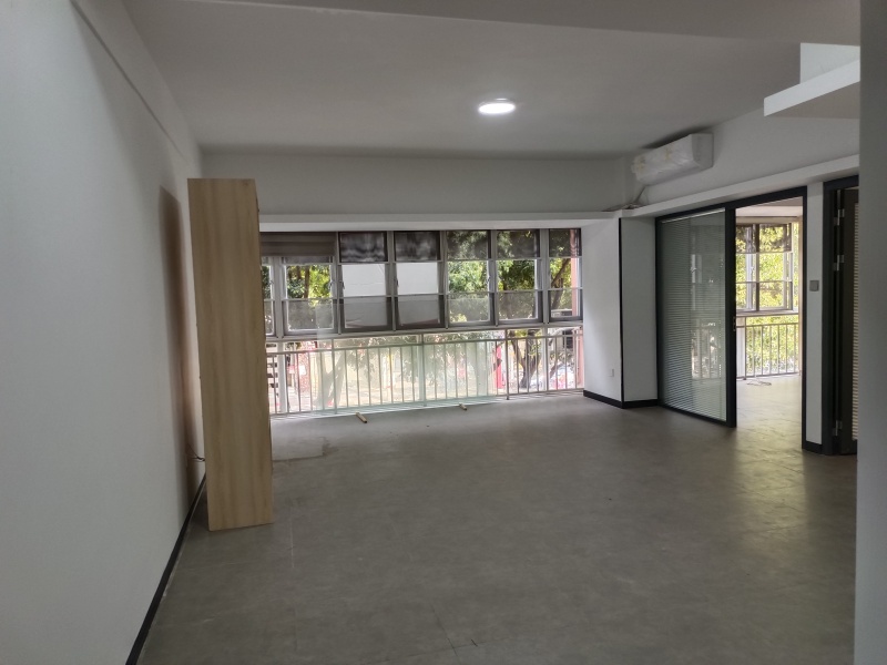 3室2廳1陽臺(tái) 東寺公寓公寓客廳