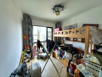 4室2廳2陽臺 同德昆明廣場B區(qū)臥室