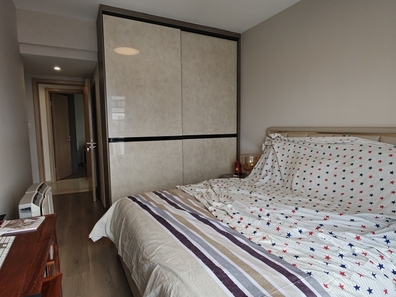 3室2廳2陽臺 俊發(fā)城百合苑臥室