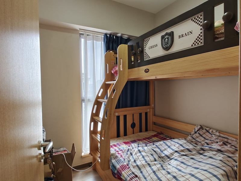 3室2廳2陽臺 俊發(fā)城百合苑書房