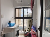 3室2廳2陽臺 俊發(fā)城百合苑陽臺