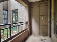 3室2廳1陽臺(tái) 中海錦苑陽臺(tái)