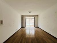 3室2廳1陽臺 時代年華錦華苑客廳