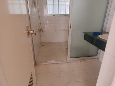 3室2廳1陽(yáng)臺(tái) 鐵合金廠宿舍衛(wèi)生間