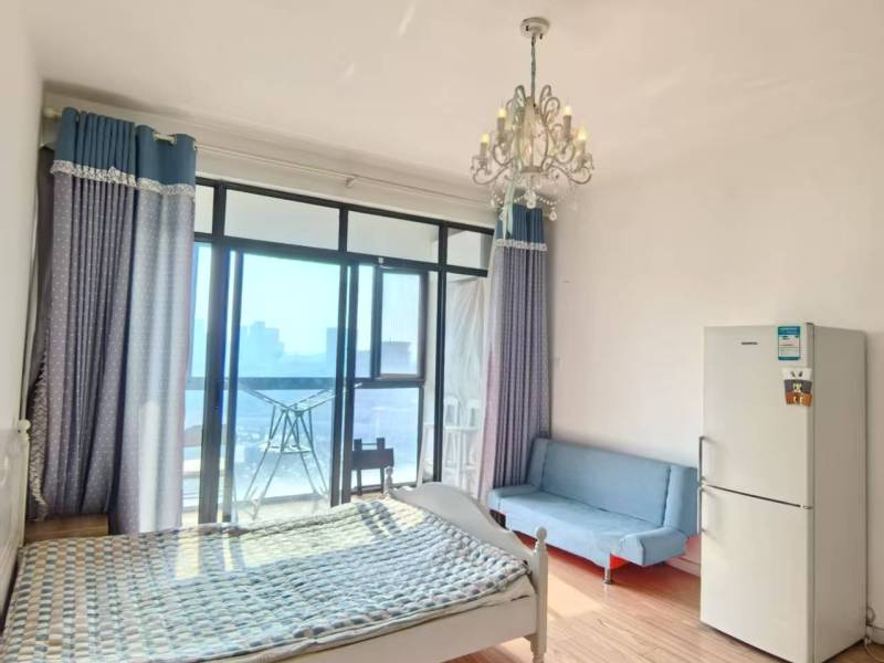 1室1廳1陽臺 融城優(yōu)郡客廳