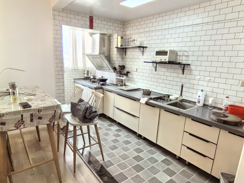 3室2廳1陽臺(tái) 藍(lán)色經(jīng)典現(xiàn)代洋房廚房