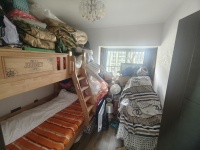 4室2廳2陽(yáng)臺(tái) 萬(wàn)科翡翠濱江五期臥室