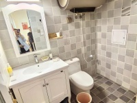 3室2廳1陽臺(tái) 藍(lán)色經(jīng)典現(xiàn)代洋房衛(wèi)生間