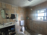 4室2廳1陽臺(tái) 紅星國(guó)際晶品衛(wèi)生間