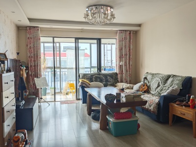 4室2廳2陽臺(tái) 昆華苑