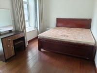 5室2廳2陽(yáng)臺(tái) 世博生態(tài)城云嶺鄰里別墅臥室