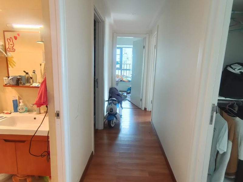 4室2廳2陽臺 金域緹香其他