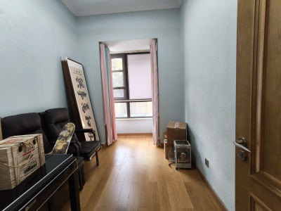 3室2廳2陽(yáng)臺(tái) 金地九樾