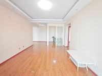 2室2廳2陽臺 碧雞名城客廳