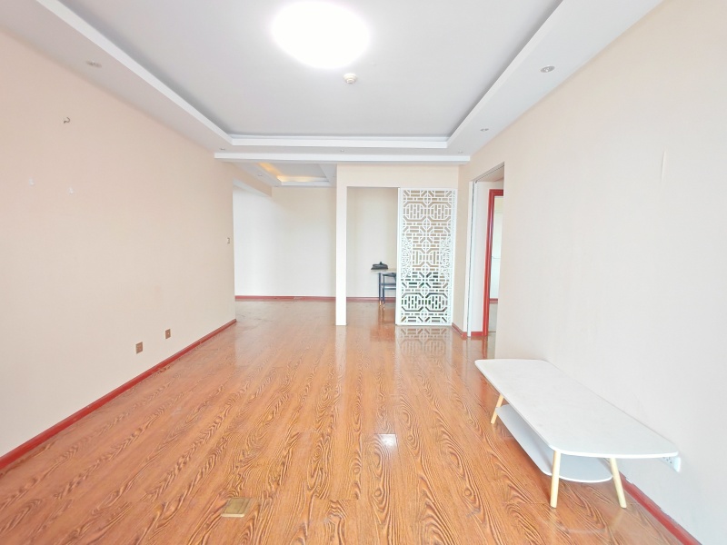 2室2廳2陽臺 碧雞名城客廳