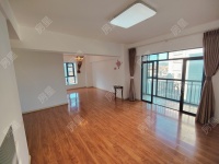 3室2廳1陽(yáng)臺(tái) 都市名典客廳