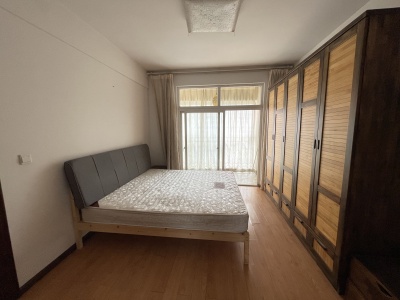 3室2廳1陽臺 中央麗城