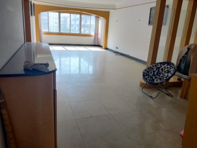 3室2廳2陽(yáng)臺(tái) 東方花園