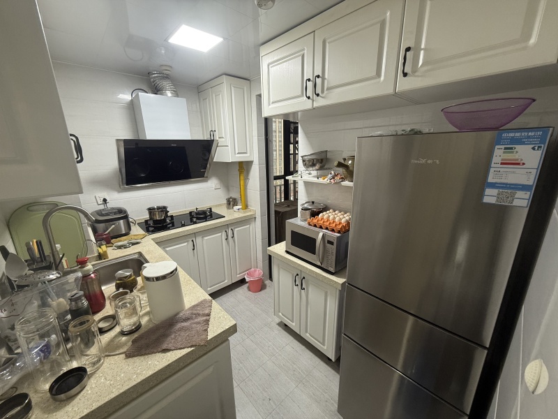 2室2廳2陽(yáng)臺(tái) 金科陽(yáng)光里廚房