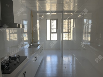 3室2廳2陽臺(tái) 恒泰滇池名門金逸嘉園