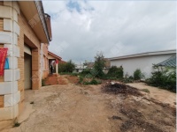 6室2廳4陽(yáng)臺(tái) 西亞山莊別墅自家花園