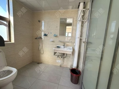 4室2廳2陽臺 中鐵水岸青城A2地塊衛(wèi)生間